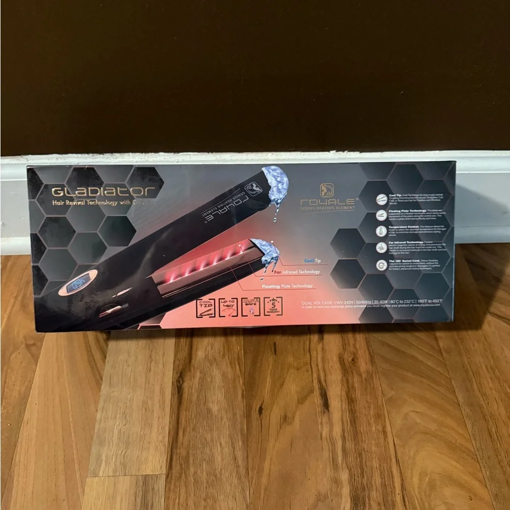 Royale Gladiator Hair Straightener - Picture 2 of 4